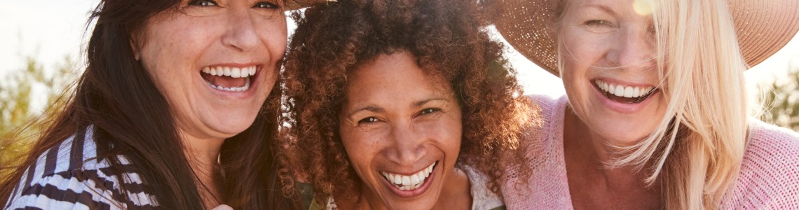 Wat is de overgang? Van perimenopauze tot postmenopauze uitgelegd